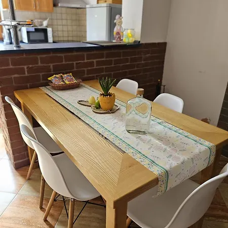 U Kominika Holiday home
